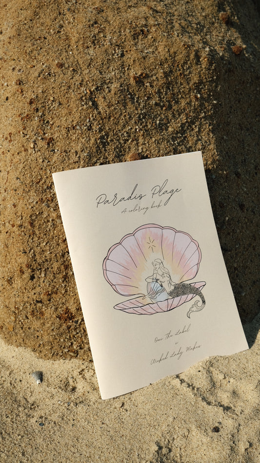 Paradis Plage Coloring Book